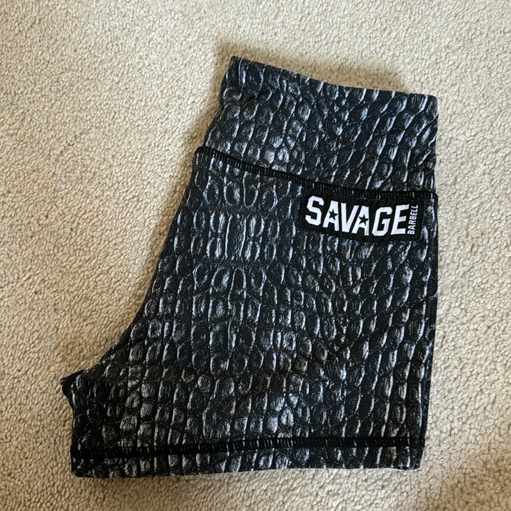 Savage Barbell shorts-like new, fits like a small